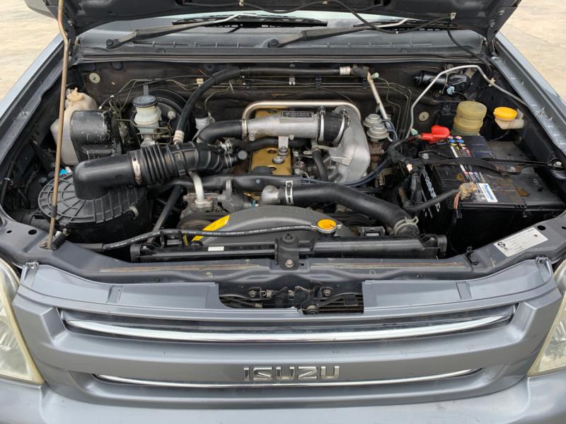 D-MAX SPACE CAB SLX 2.5 Di TURBO